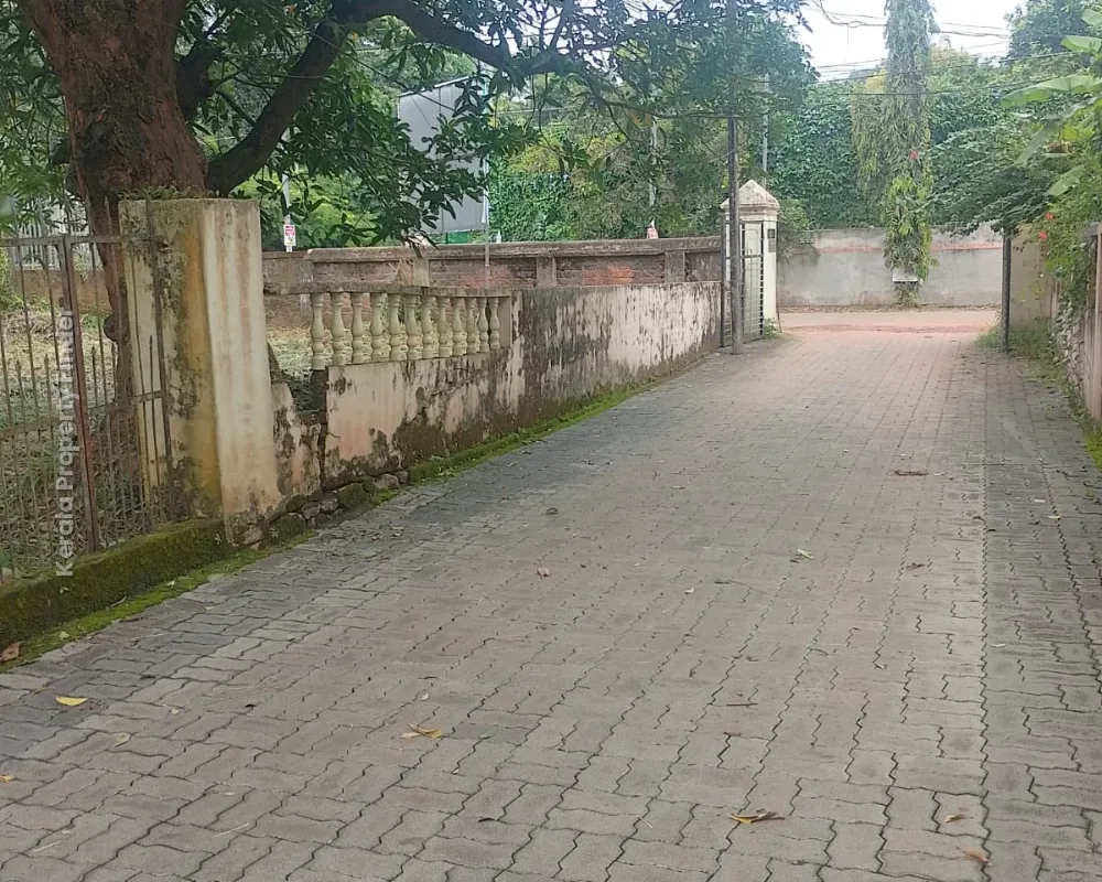 Commercial Land for Sale in West Fort, Near Kerala Varma College, Thrissur - Photo 7