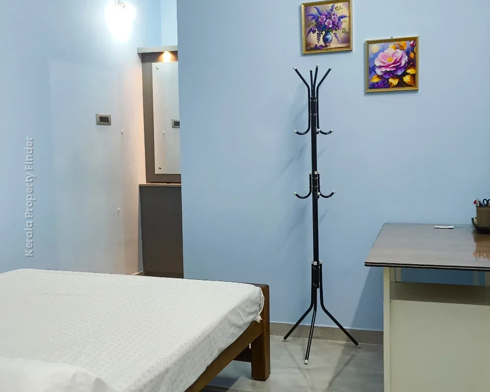 4BDR Villa with 2 AC Bedrooms for Short Stays in S.H.Mount - Villa in Kumaranalloor, Kottayam - photo 6