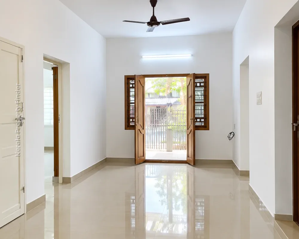 5 BHK House for Sale in Chembukkav, Thrissur - Photo 8