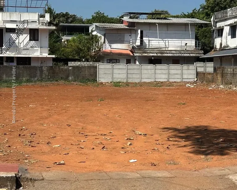 Commerical land-32 cents for sale in kuttanellur center main road, near Hilite Mall, Thrissur - Photo 3