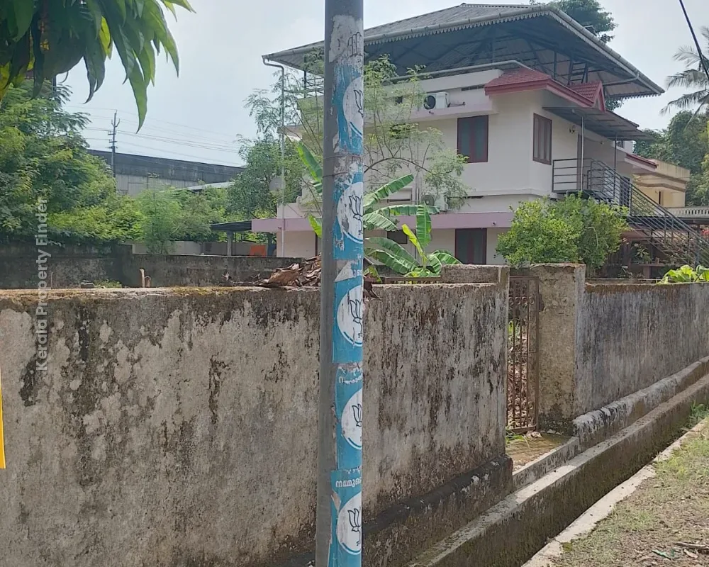 Land for Sale in Kuttanellur, Thrissur - Photo 4