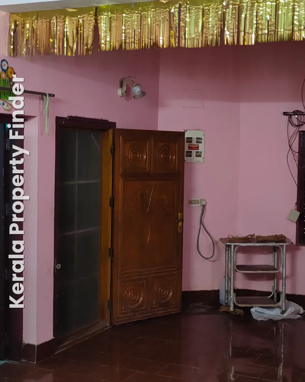 3bhk and 17cents of land for sale - Photo 3