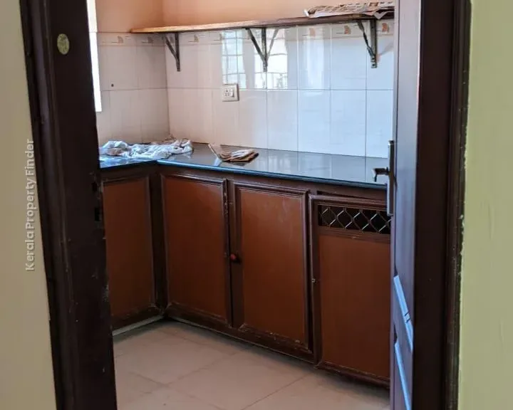 2 BHK Flat for Sale Near St. Joseph Convent, Mission Quarters - Photo 3
