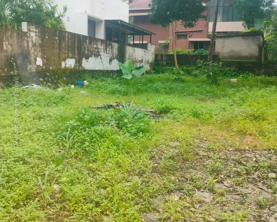 10-Cent Residential Plot for Sale Near Kerala Varma College, Thrissur - Residential in Kanattukara, Thrissur