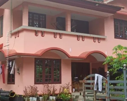 Spacious 5 BDR house in 15 Cents plot in Pulpally, Wayanad - Photo 2