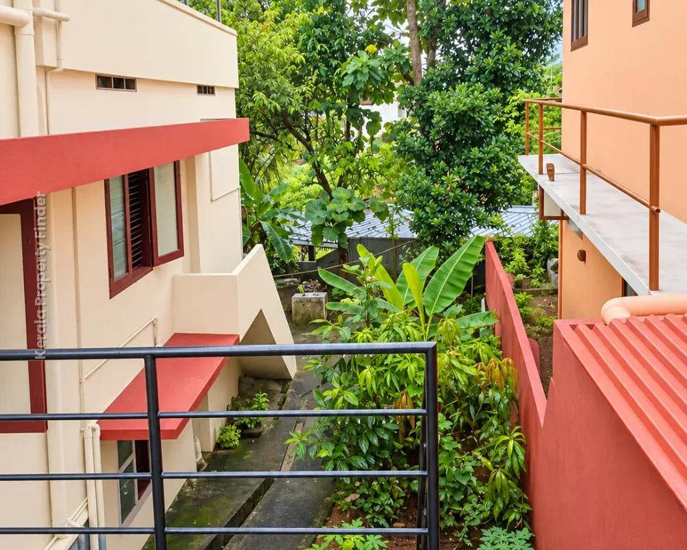 Prime Commercial Property for Sale on Kesavadasapuram Main Road, Near MG College Main Gate - Photo 4