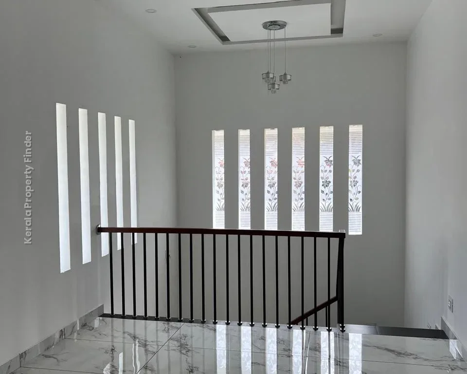 Brand New 4 BHK House For Sale in Kolazhy, Thrissur - Photo 3
