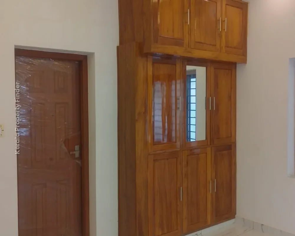 Premium 4 BHK New House for Sale in Kuttoor, Thrissur - Photo 8