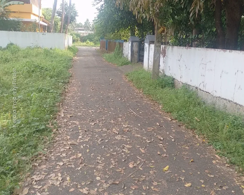 Residential Land for Sale  Chembukkav, Thrissur - Residential in Thrissur, Thrissur