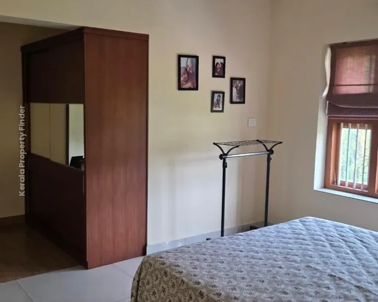 4 bhk house Fully furnished House for sale In Viyyur padukkad, Thrissur. - Photo 5