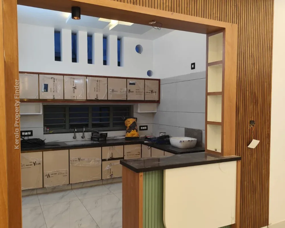 Beautiful House for Sale in Mannuthy, Thrissur - Photo 4