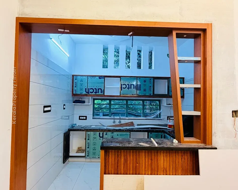Beautiful House for Sale in Mannuthy, Thrissur - Photo 6