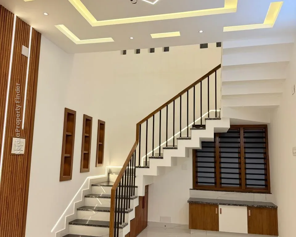 4 BHK newly built House for Sale in Mannuthy, Thrissur - Photo 7