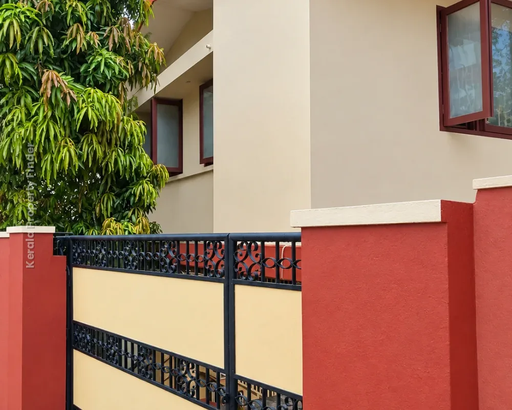 Prime Commercial Property for Sale on Kesavadasapuram Main Road, Near MG College Main Gate - Photo 2
