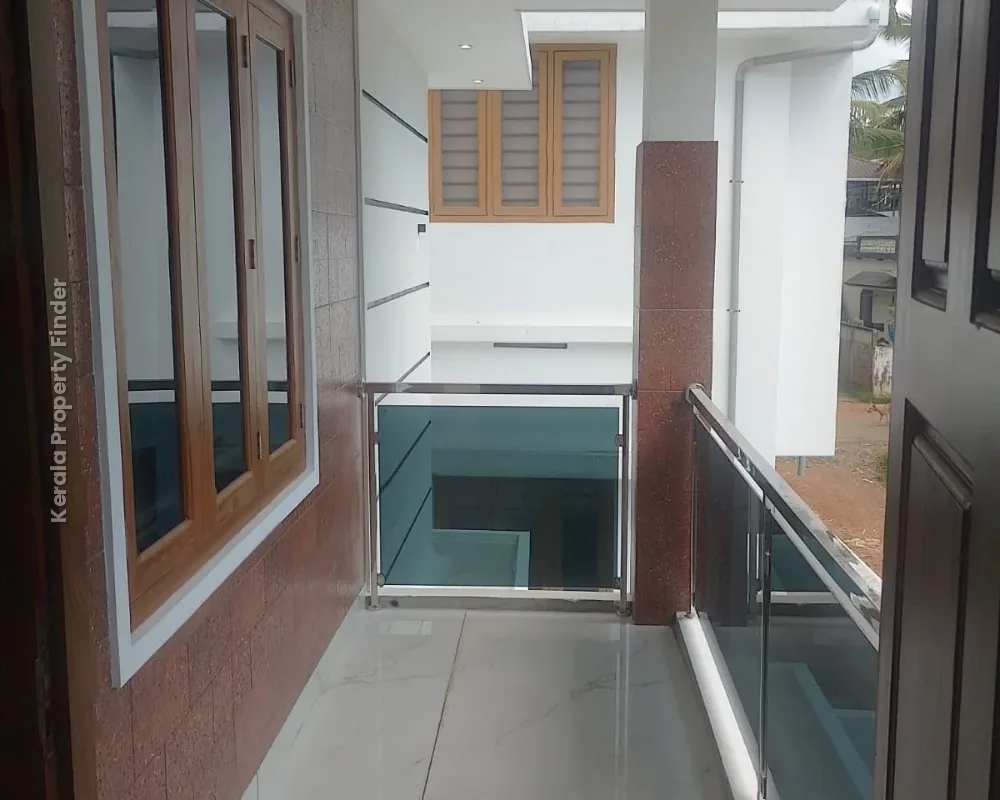4 BHK House for Sale in Kolazhy, Thrissur - Photo 6